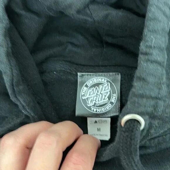 Santa Cruz Throwdown Hand Black Hoodie - Picture 3 of 7